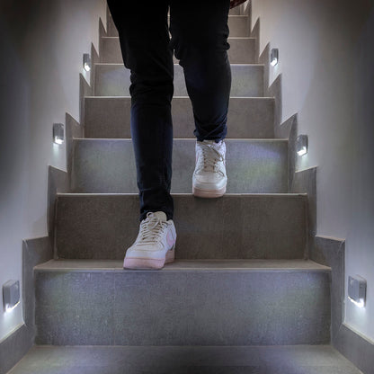 V10H8F10CC9F82F62698C4A77995900411ACR5273948P5