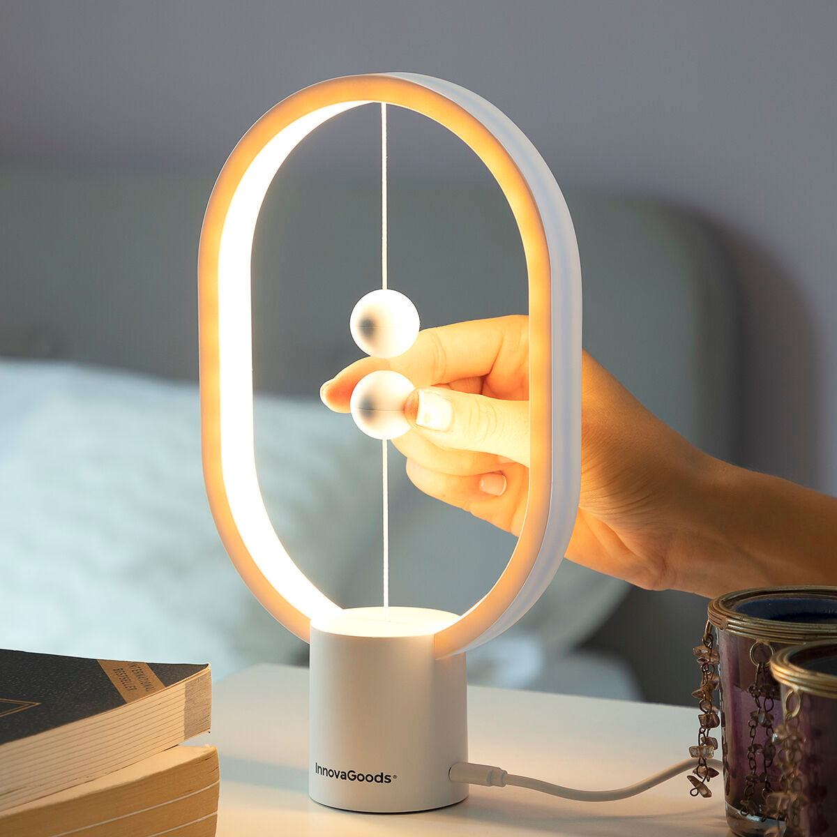 innovagoods-balansirashta-led-lampa-s-magniten-prevklyuchvatel-magilum-6
