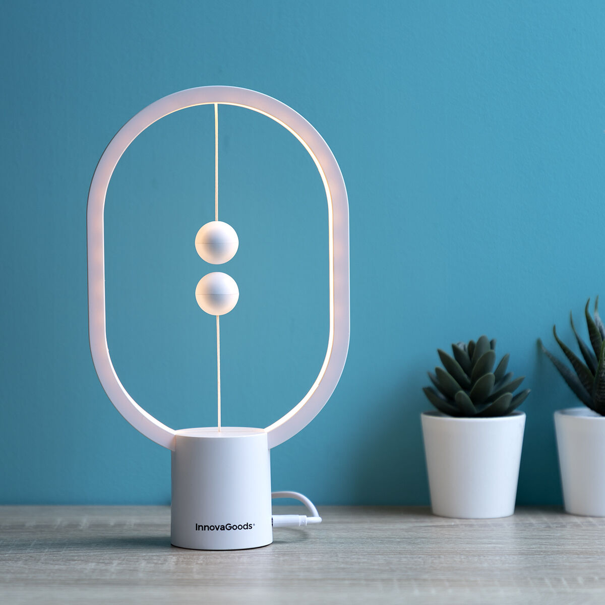 innovagoods-balansirashta-led-lampa-s-magniten-prevklyuchvatel-magilum-8