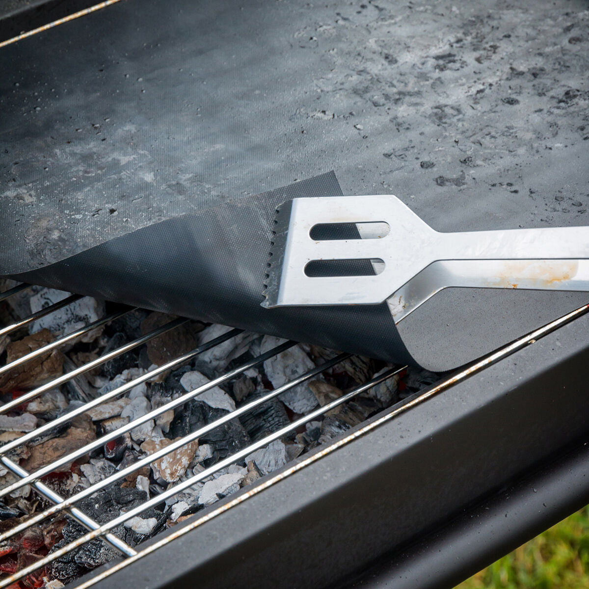 innovagoods-podlozhka-za-gotvene-furna-barbekyu-2-broya-4