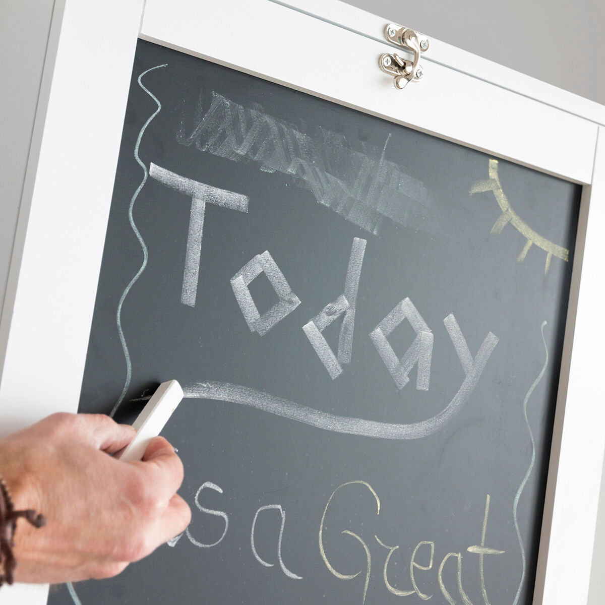 innovagoods-sgavaemo-byuro-za-stena-woldy-5