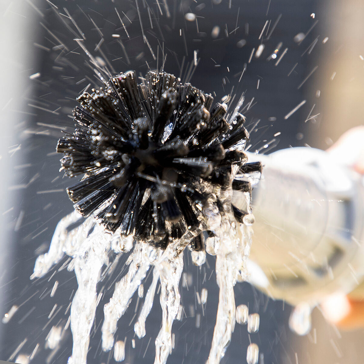 innovagoods-vyrtyashta-se-chetka-za-markuch-twise-7